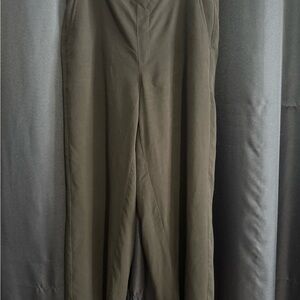 Women’s dress pants